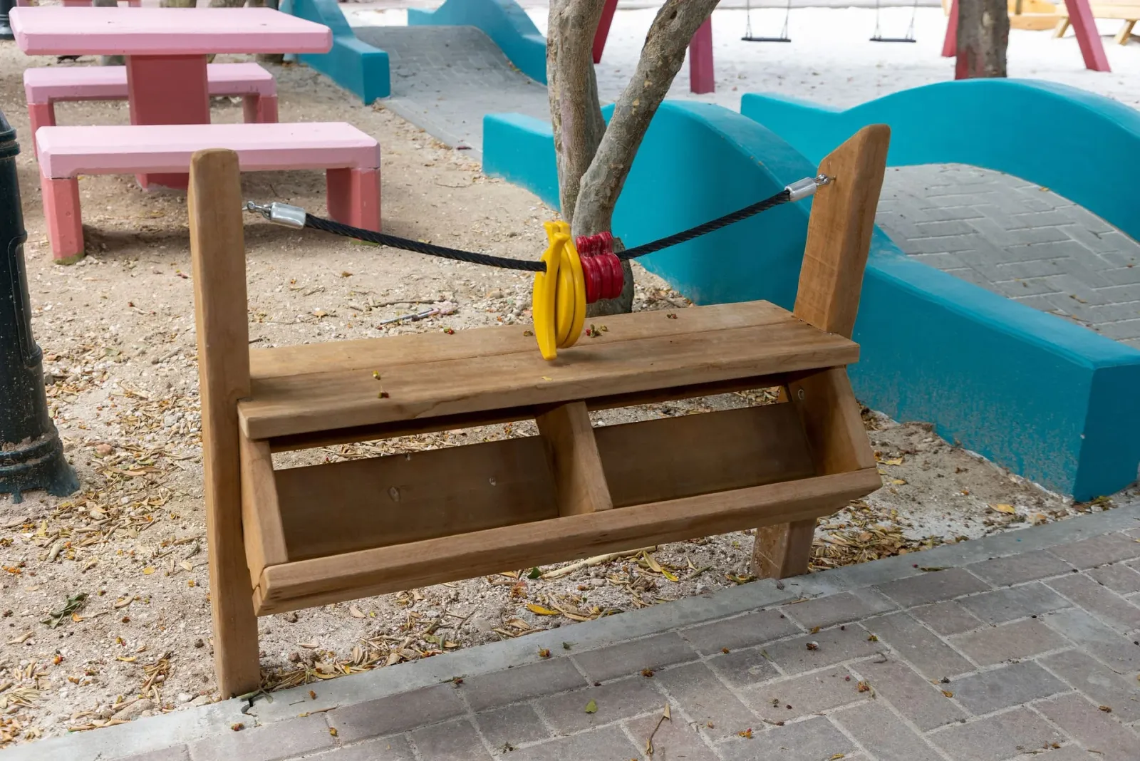 Nieuwe speeltuin voor Parke Tului bijna klaar voor opening, foto 4